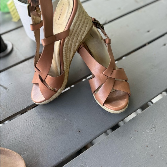 LandsEnd Leather Wedge Sandals - Picture 9 of 9